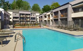 Courtyard By Marriott Birmingham Homewood